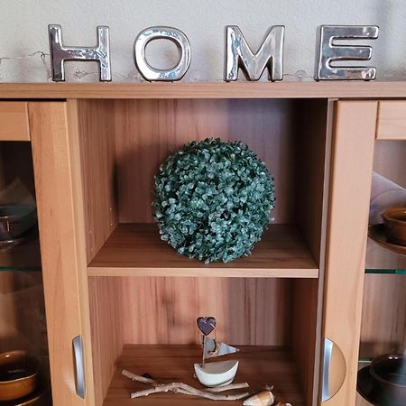 Wohnung Mit Wintergarten Wittmund Esterno foto